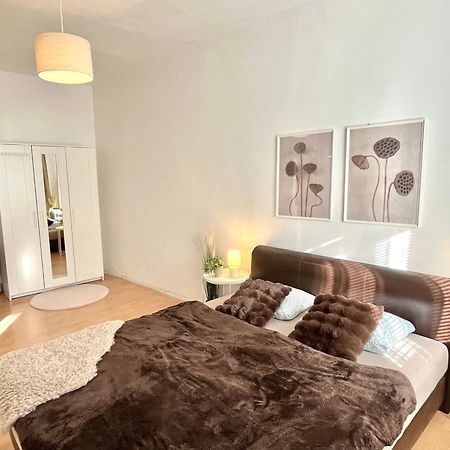 Apartment Caroline - Old Town, Ac Bratislava Dış mekan fotoğraf